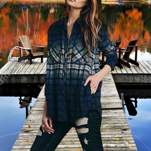 Free People S blue faded center plaid distressed textured flannel with pockets - Picture 1 of 9